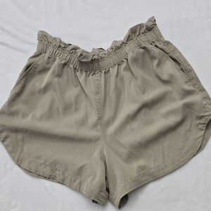 Varley Jonas High Waist Shorts‎ with Elastic Waistband, Tan, Size XL